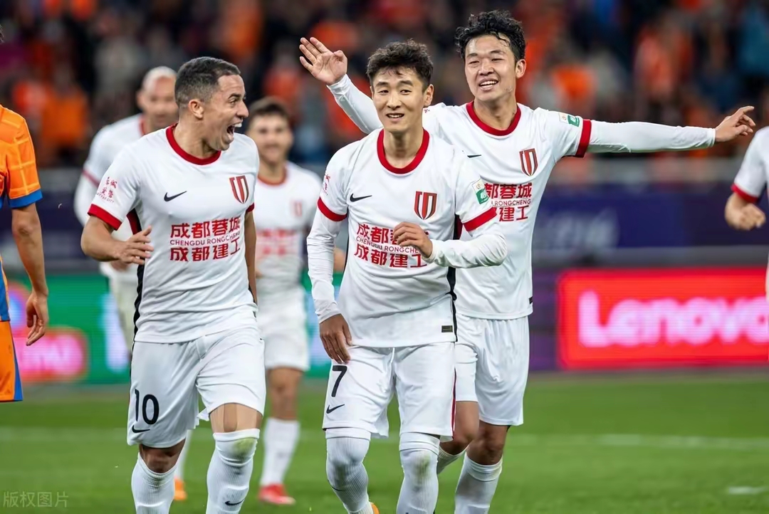 开云体育官网-赛前中超焦点战，尼斯单刀错失，态度坚定，细节决定成败的简单介绍