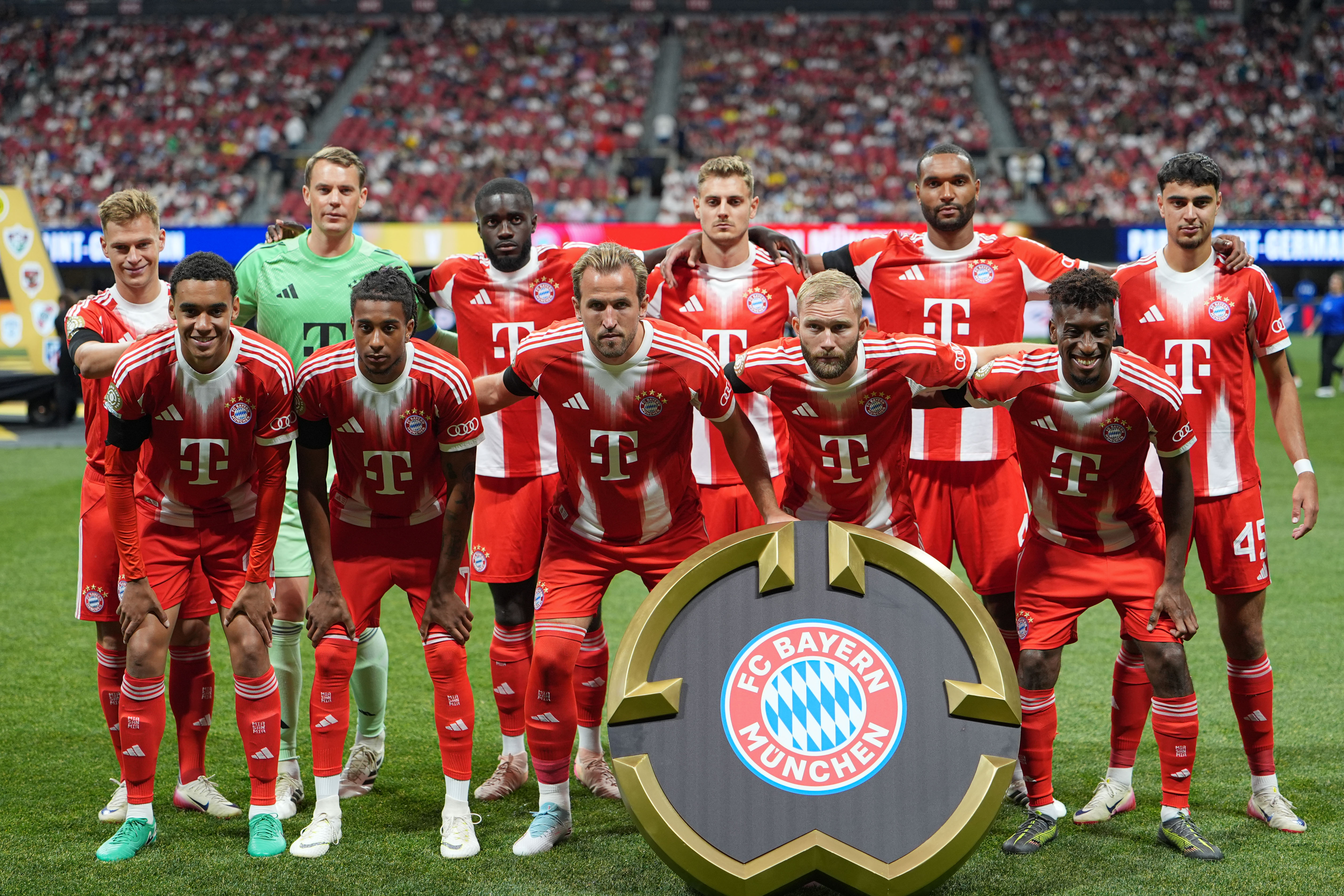 关于巴黎圣日耳曼训练开放日，关键时刻状态回暖引欢呼，欧超杯在即，数据趋势出现新变化的信息