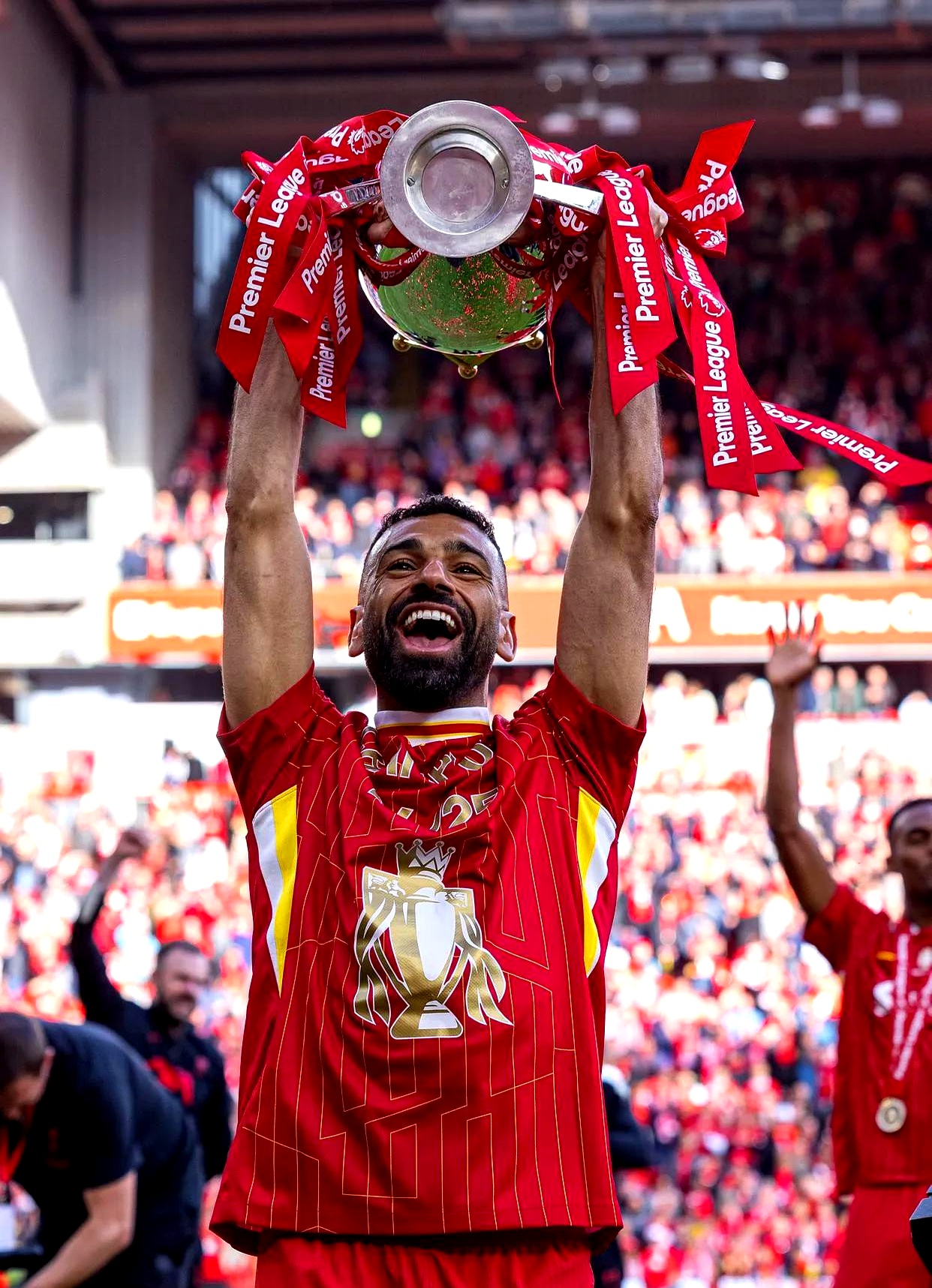 开云体育官网-欧超杯集结日再迎强敌；里尔遗憾出局；主帅态度：底气十足；身体对抗强度拉满的简单介绍